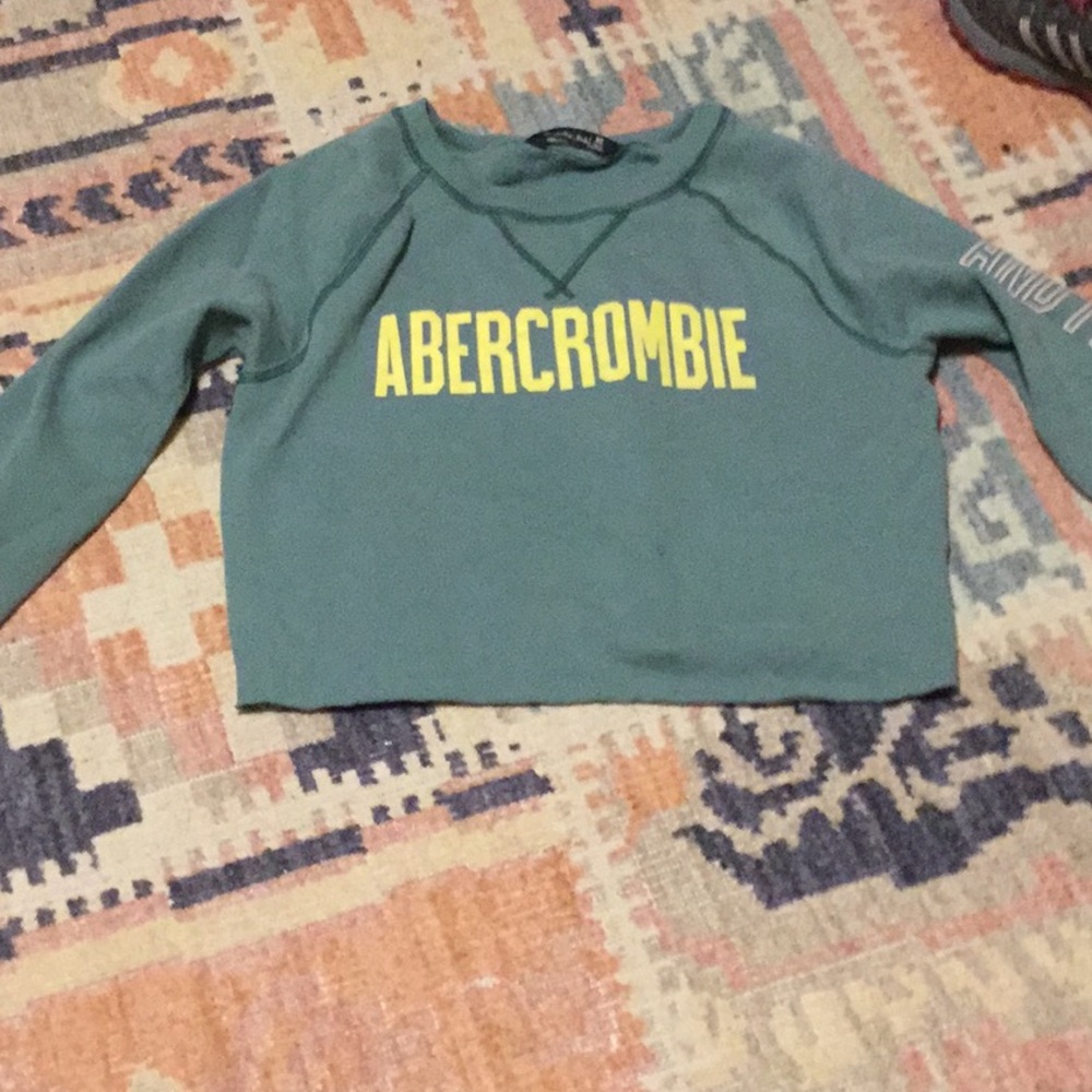 Abercrombie crop sweatshirt XS